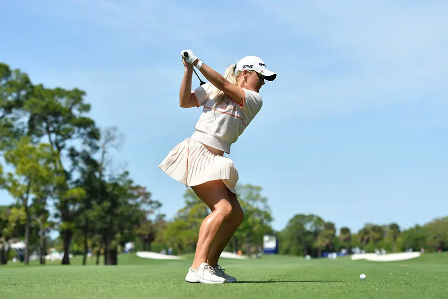 Hybrid Women's Golf Attire: Stylish and Comfortable Options - Boxtogolf Hybrid Women's Golf Attire: Stylish and Comfortable Options - Boxtogolf