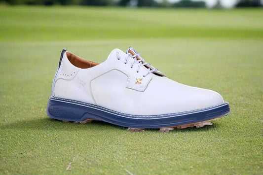 Does It Matter What Golf Shoes You Wear to Golf? | Beginner Guide