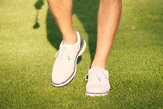 Choosing the Best Golf Shoes for Summer